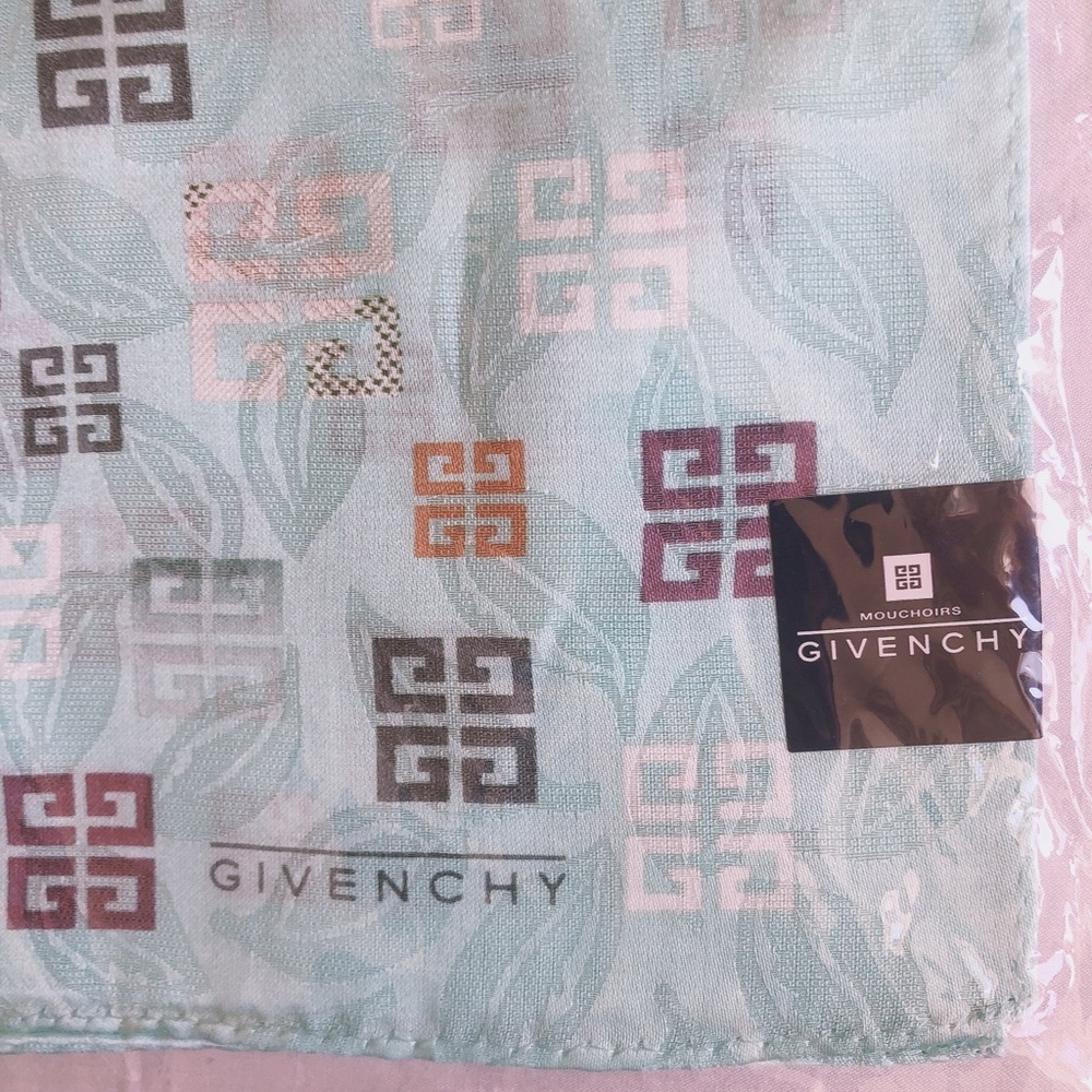 Rare GIVENCHY classic logo handkerchiefs, Scarves - Picture 5 of 8